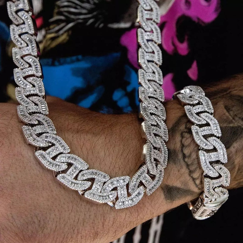 18K Gold Plated Iced Out Cuban Chain - Boujee Collection By Jeneen